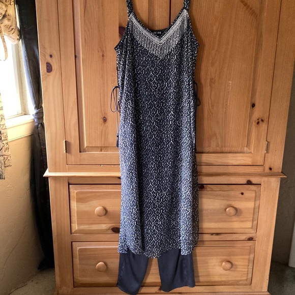 Nic + Zoe “Forage” Elegant One-Piece Gray/Silver Beige Jumpsuit - Picture 1 of 6